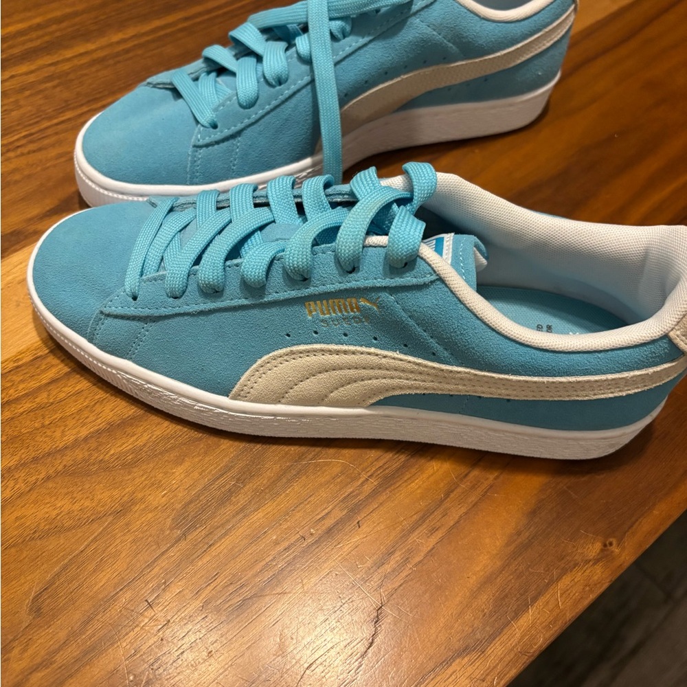 Puma  Aqua Blue Sneakers